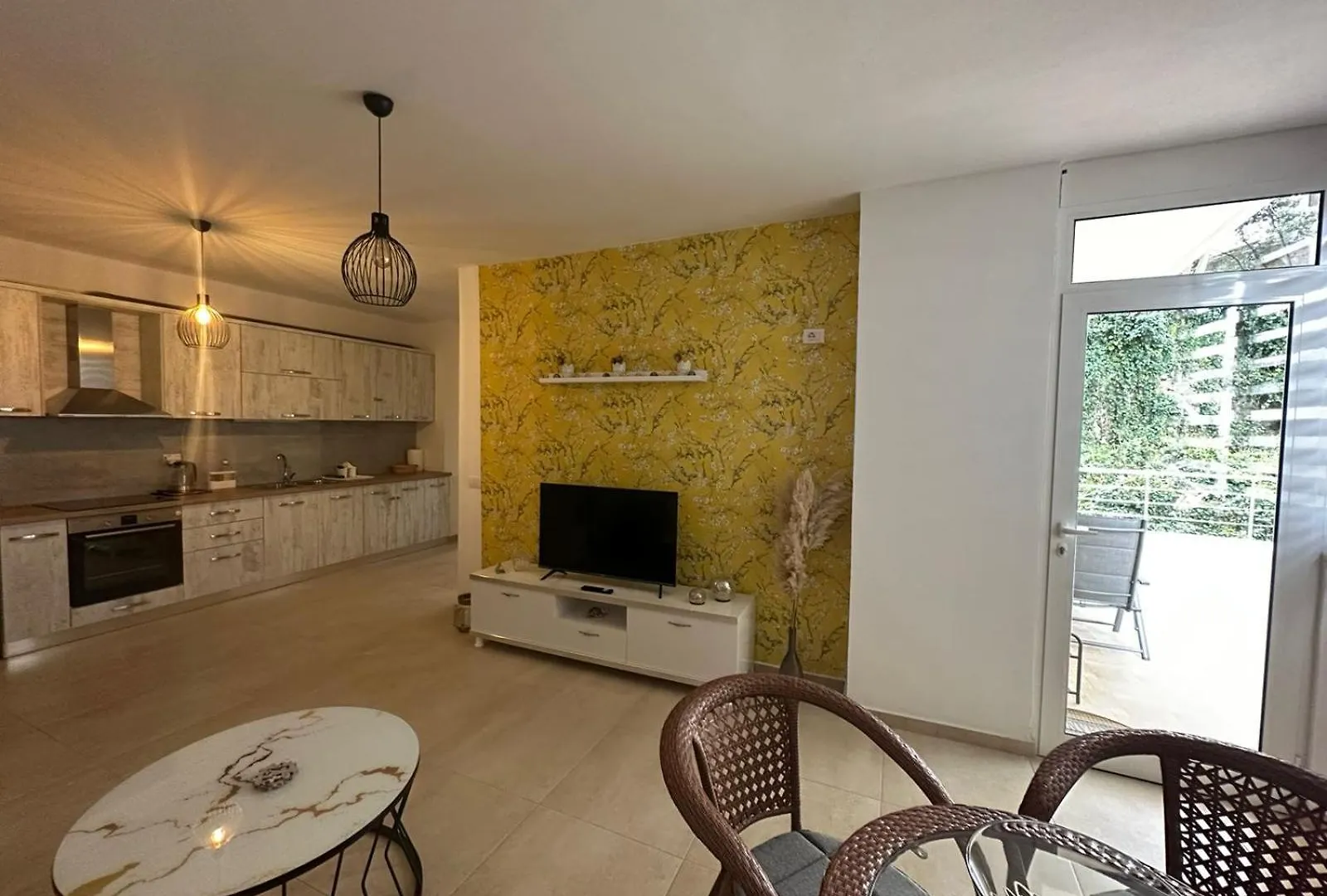 Eva Apartament'S Apartment Sarande